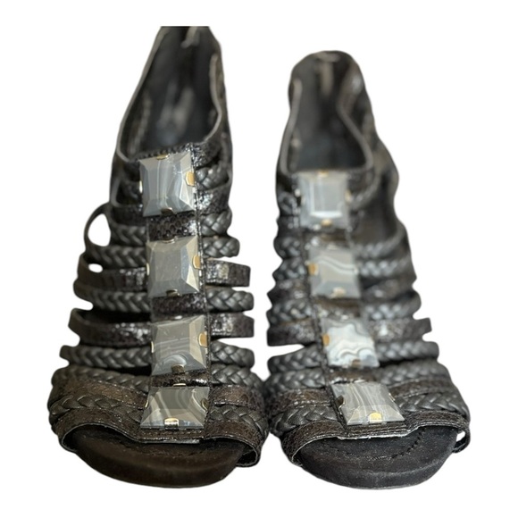 Apostrophe Black Woven Leather Strappy Heels Size 8.5 M Gray Marbleized Beads - Picture 5 of 13